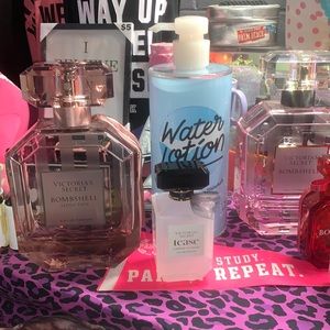 VS Perfume Displays